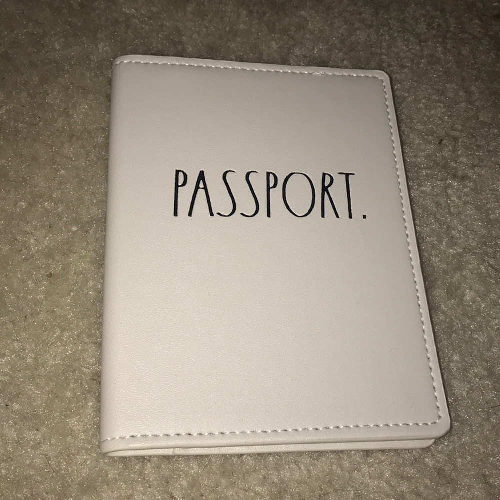 Rae Dunn passport holder